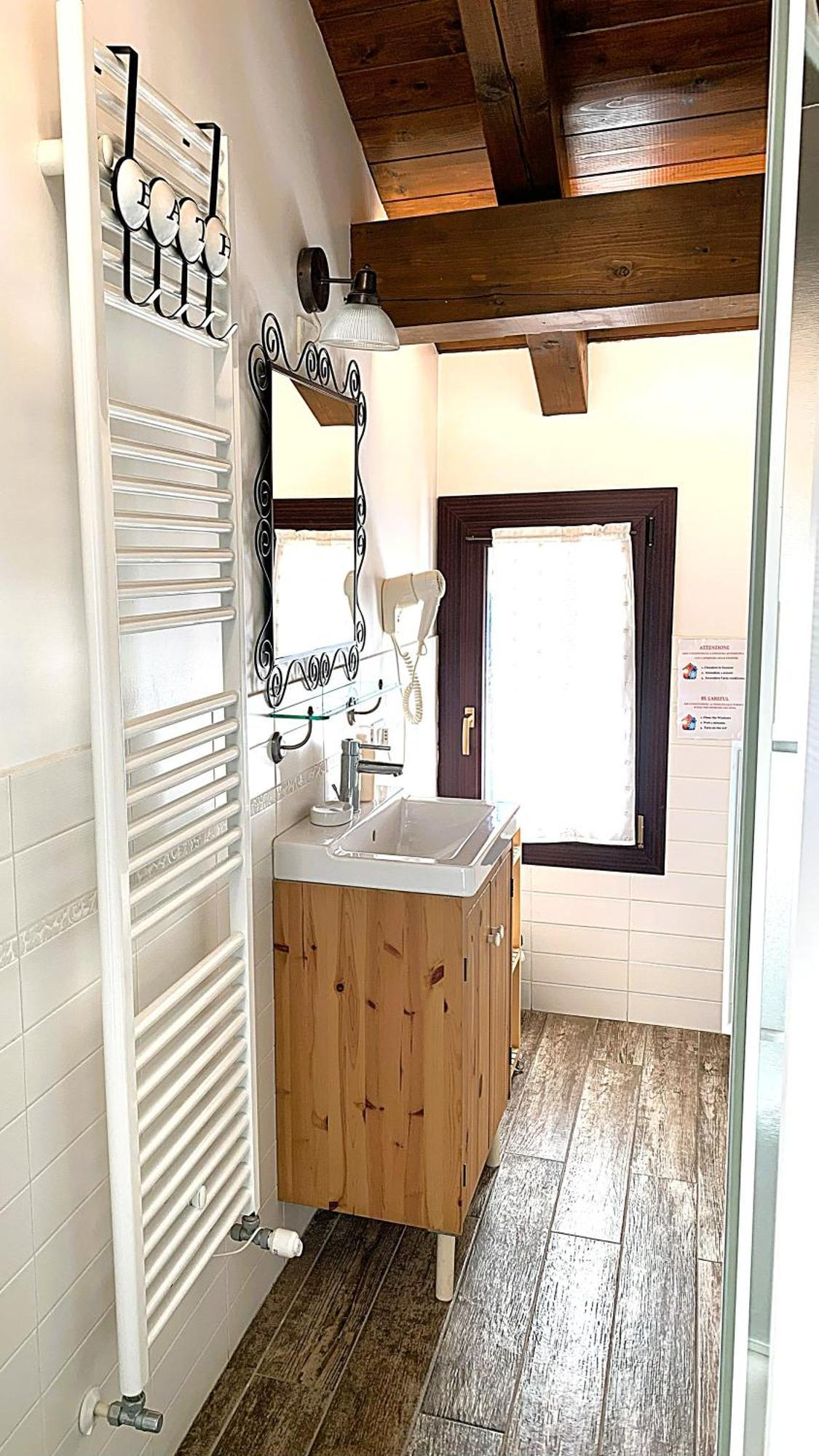 Villa Ai Tigli Venezia Guest House تيسّيرا المظهر الخارجي الصورة