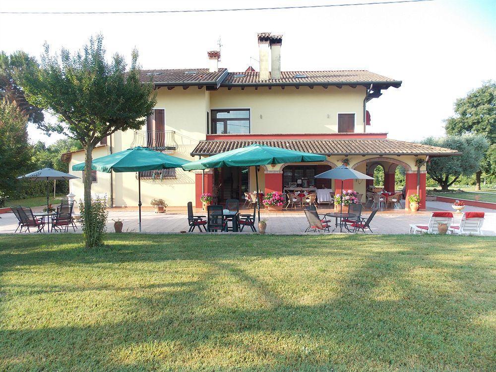 Villa Ai Tigli Venezia Guest House تيسّيرا المظهر الخارجي الصورة