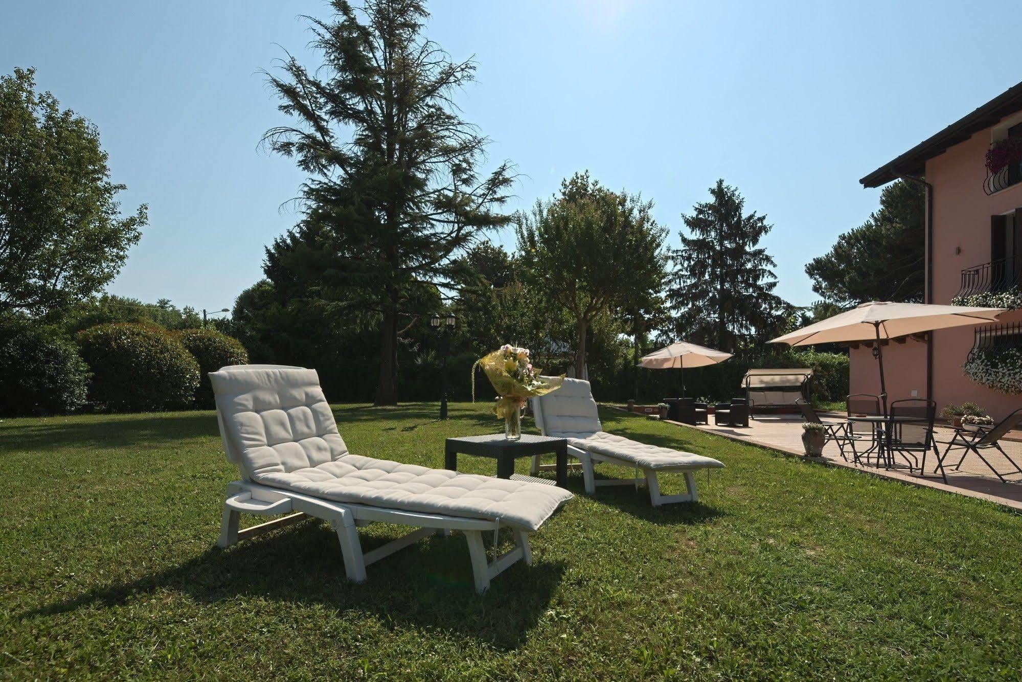 Villa Ai Tigli Venezia Guest House تيسّيرا المظهر الخارجي الصورة